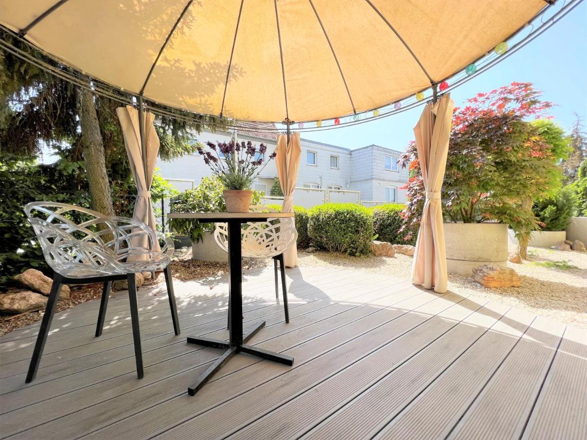 Korbstadt-Villa Rattan-Design Mit Balkon, Garten, Arbeitsplatz, Kueche リヒテンフェルス エクステリア 写真